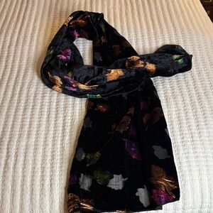 Colorful Floral Velvet Scarf